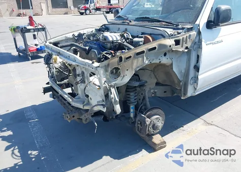 2002 Toyota Tacoma Base V6 z USA, uszkodzony, nr VIN 5TEWN72NX2Z027836